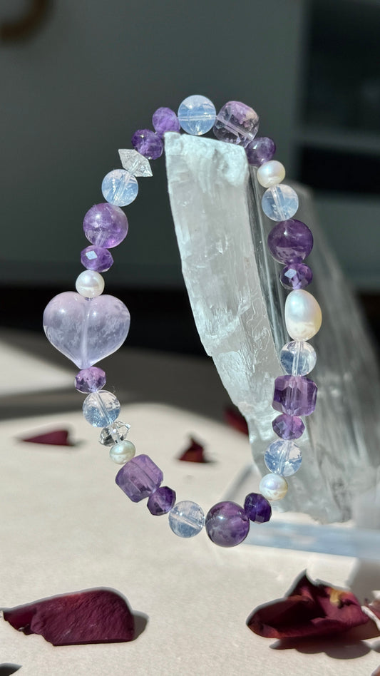 A Heart for Month - Birthstone Bracelet with Fluorite Heart