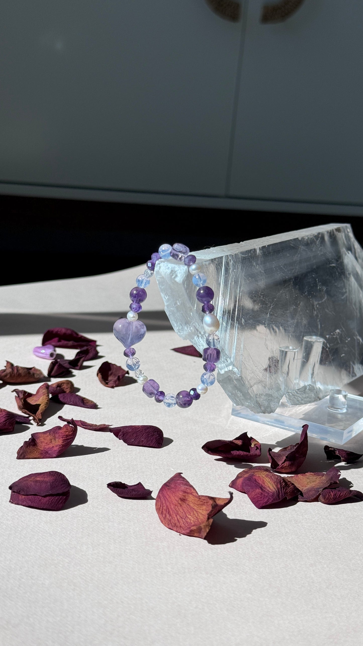 A Heart for Month - Birthstone Bracelet with Fluorite Heart