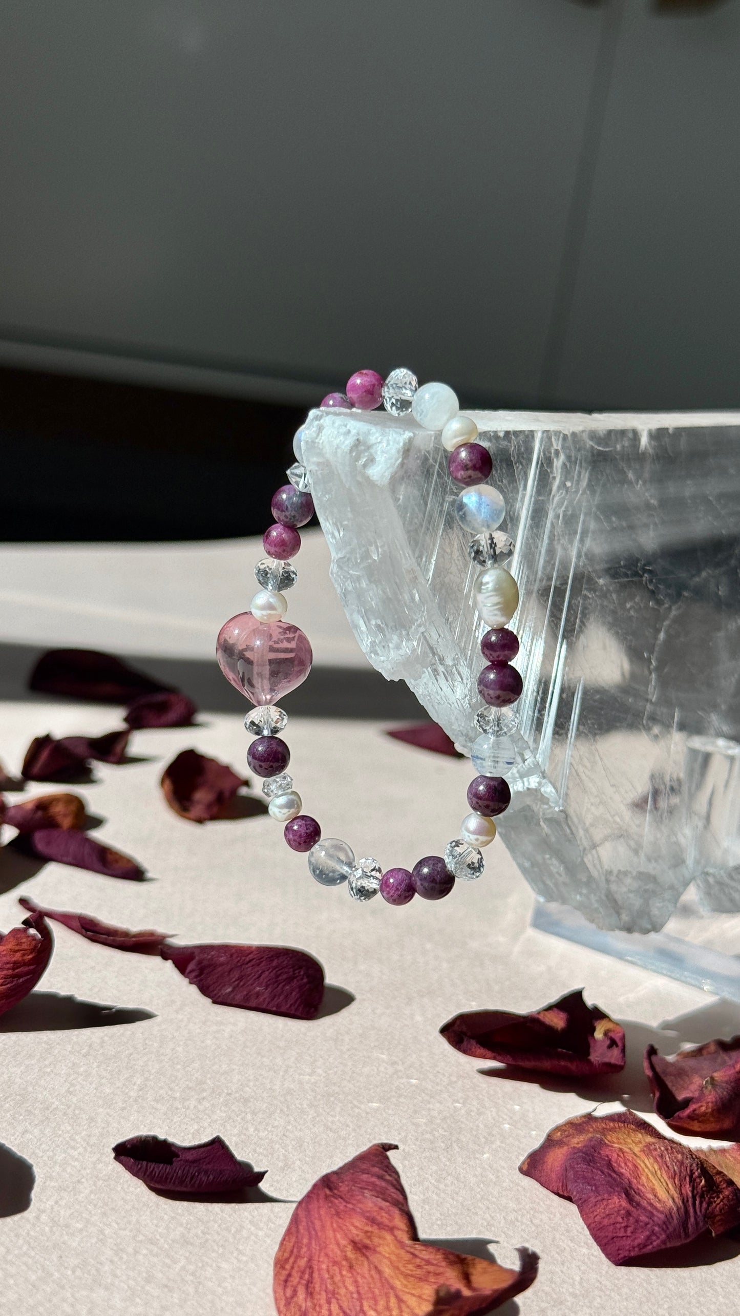 A Heart for Month - Birthstone Bracelet with Fluorite Heart