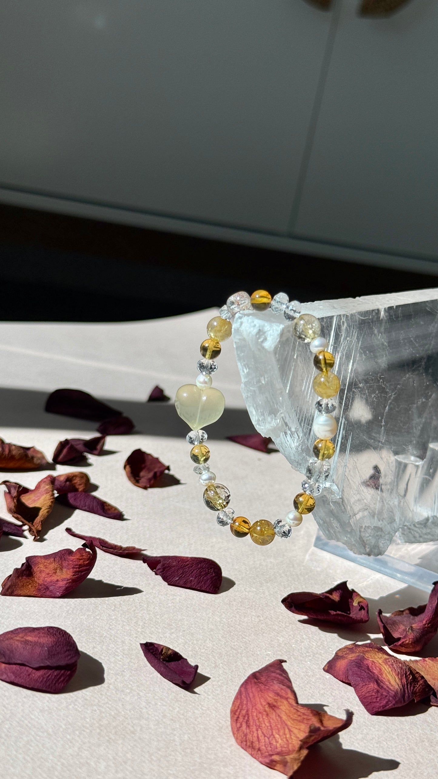 A Heart for Month - Birthstone Bracelet with Fluorite Heart